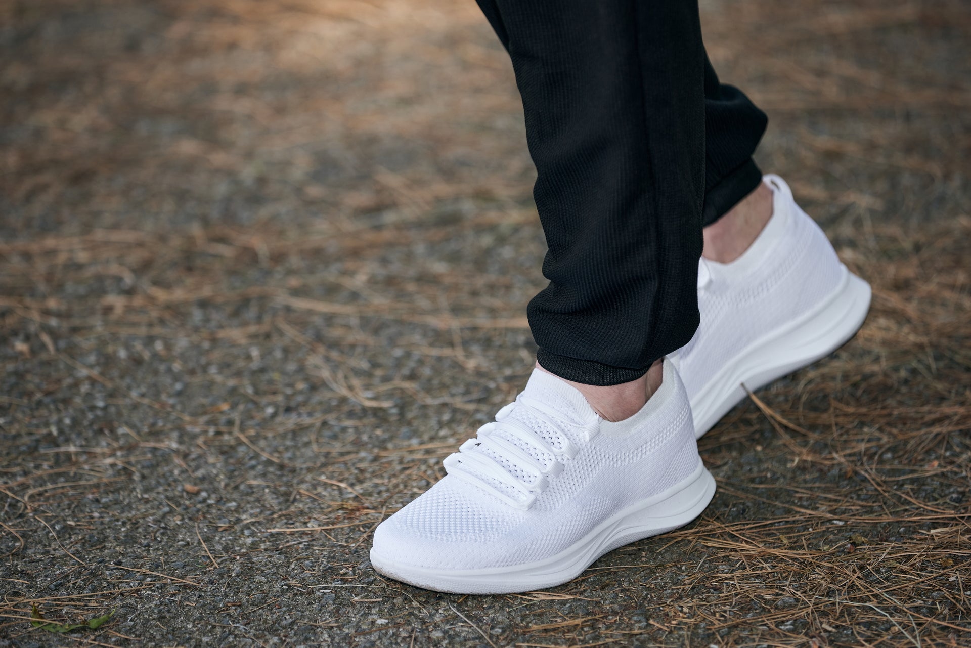 CALTO - QA061 - 2.4 Inches Taller (White/White Sole) - Lightweight Knitted Sneakers - Triathlete Store