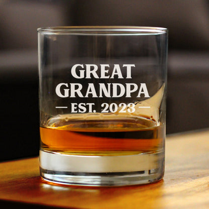 Great Grandpa Est 2023 - New Great Grandfather Whiskey Rocks Glass Gift for First Time Great Grandparents - Bold 10.25 Oz Glasses