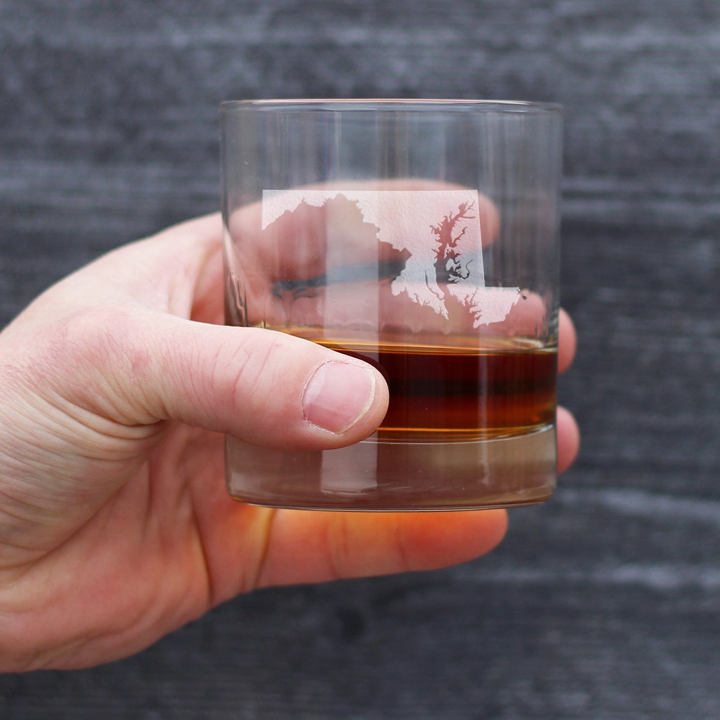 Maryland State Outline Whiskey Rocks Glass - State Themed Drinking Decor and Gifts for Marylander Women & Men - 10.25 Oz Whisky Tumbler Glasses