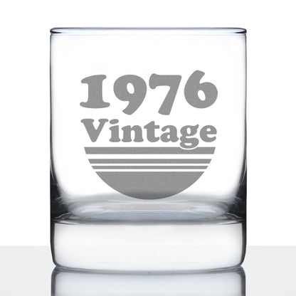 Vintage 1976 - Fun 49th Birthday Whiskey Rocks Glass Gifts for Men & Women Turning 49 - Retro Whisky Drinking Tumbler