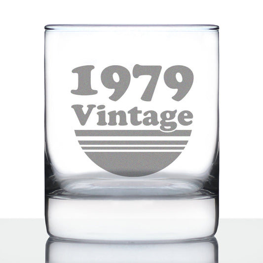 Vintage 1979 - Fun 46th Birthday Whiskey Rocks Glass Gifts for Men & Women Turning 46 - Retro Whisky Drinking Tumbler