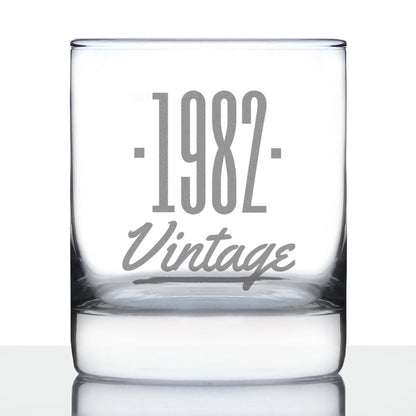 Vintage 1982 - Fun 43rd Birthday Whiskey Rocks Glass Gifts for Men & Women Turning 43 - Retro Whisky Drinking Tumbler