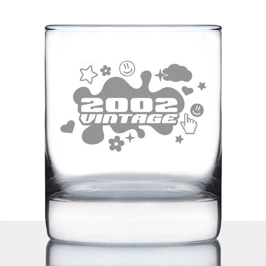 Vintage 2002 - Fun 23rd Birthday Whiskey Rocks Glass Gifts for Men & Women Turning 23 - Retro Whisky Drinking Tumbler