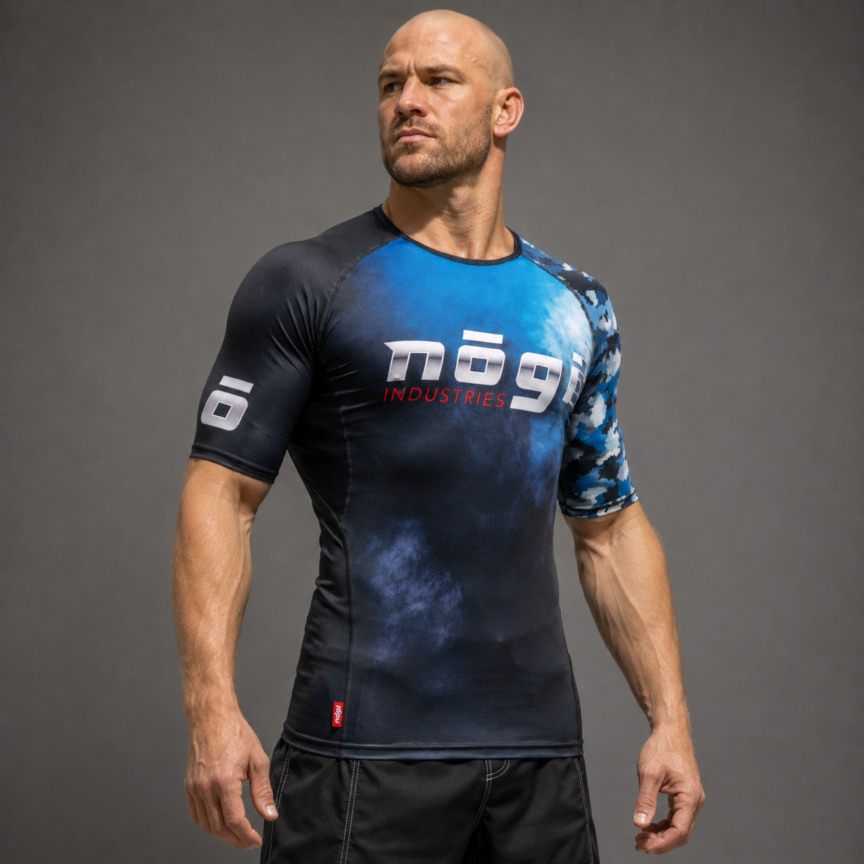 Resistance Camo Short Sleeve Rash Guard