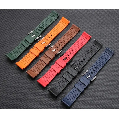 Suunto Race, Vertical & 9 Peak Smooth Silicone Band, Grooved Underside