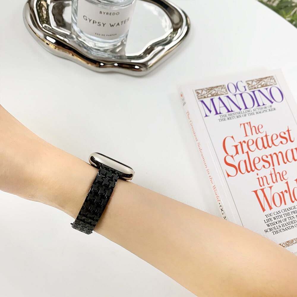 Women Gold Wristband for Apple Watch Band Series 11/10/9/8/7/6/5/4/ SE / Ultra 1/2/3