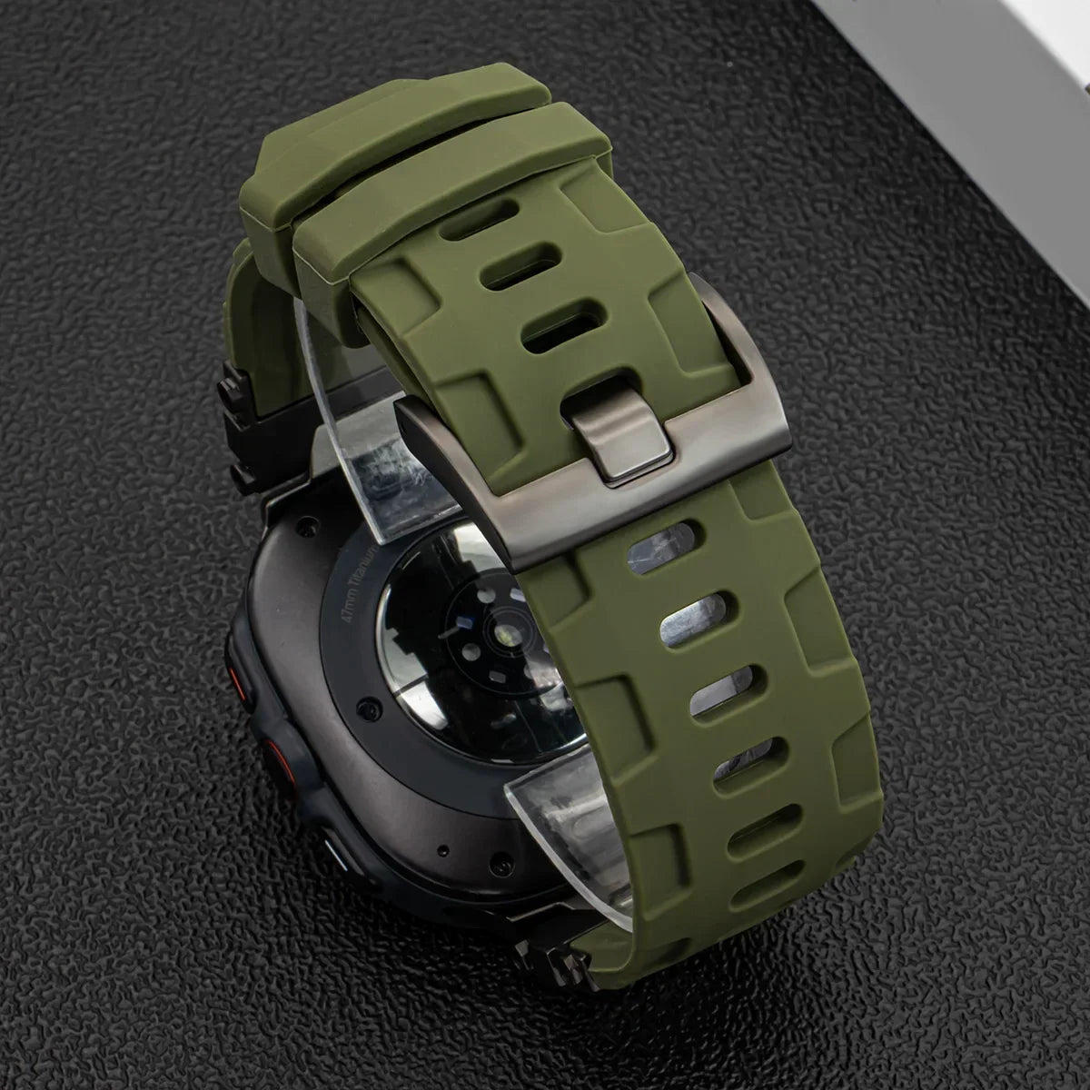 Samsung Galaxy Watch Ultra & Ultra 2 Rugged Silicone Band, No Gaps