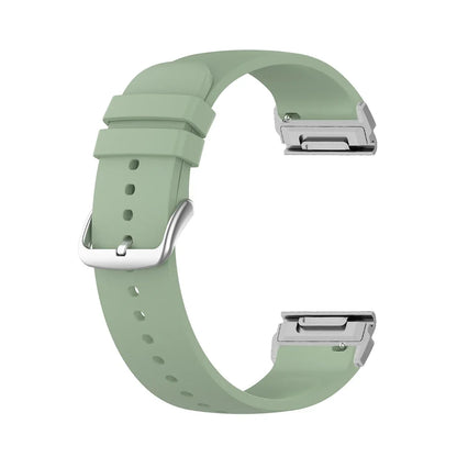 Garmin QuickFit 22/26mm Smooth Silicone Band with Buckle