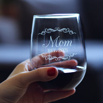 Mom Est 2021 - New Mother Stemless Wine Glass Gift for First Time Parents - Decorative 17 Oz Large Glasses
