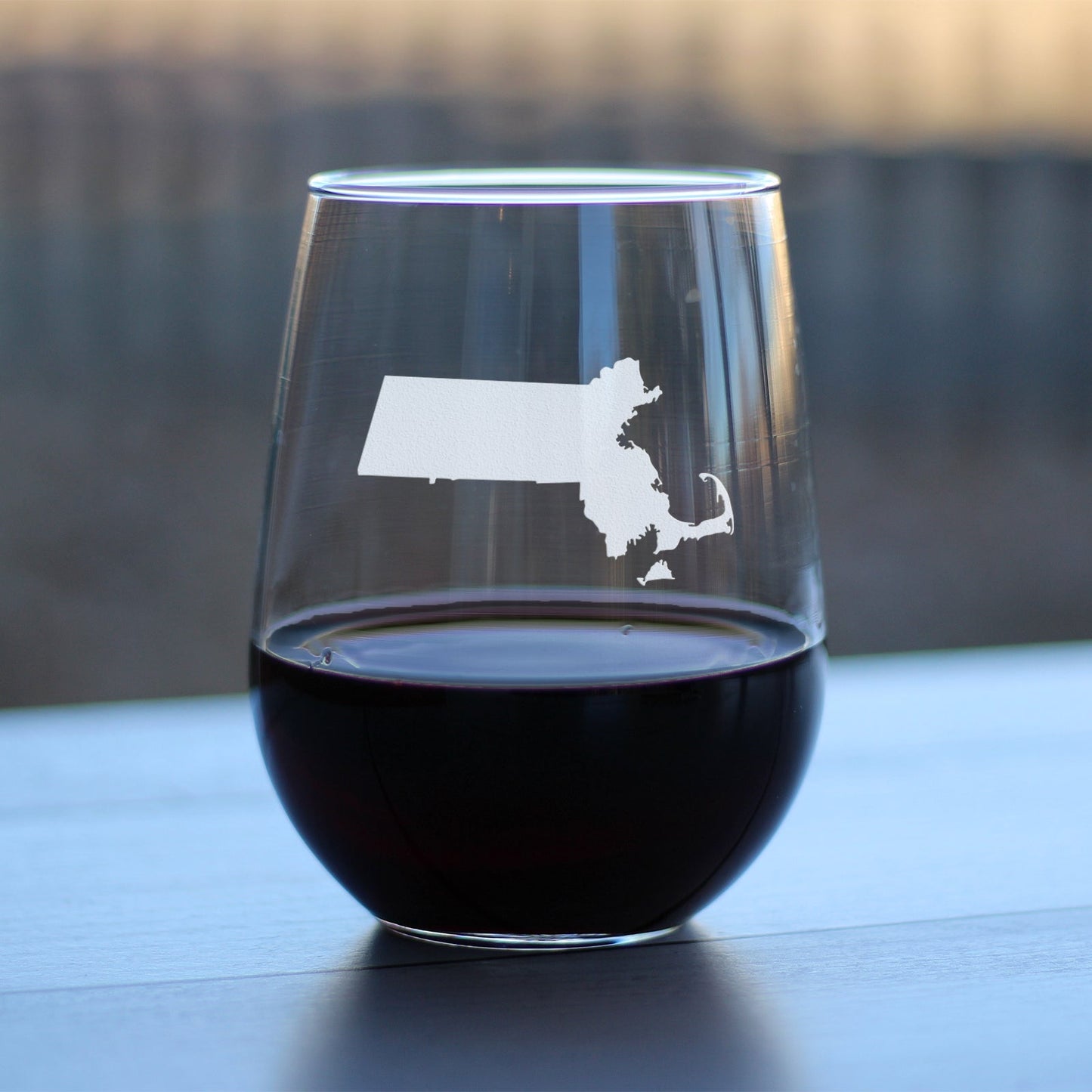 Massachusetts State Outline Stemless Wine Glass - State Themed Drinking Decor and Gifts for Bay Stater Women & Men - Large 17 Oz Glasses