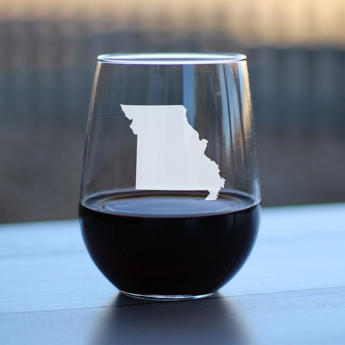 Missouri State Outline Stemless Wine Glass - State Themed Drinking Decor and Gifts for Missourian Women & Men - Large 17 Oz Glasses