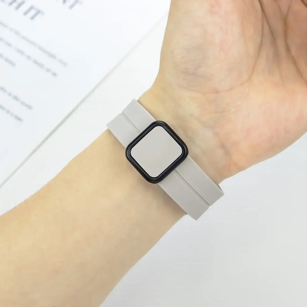 Fitbit Versa & Sense Silicone Band - Waterproof & Magnetic