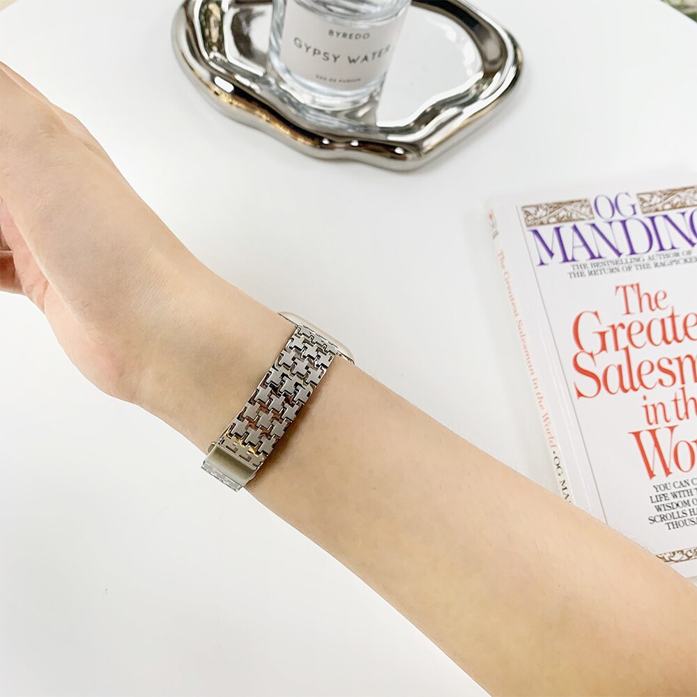 Women Gold Wristband for Apple Watch Band Series 11/10/9/8/7/6/5/4/ SE / Ultra 1/2/3