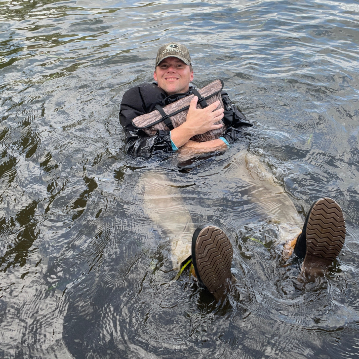 Waterproof Floating Cooler Bag - Shadow Grass Habitat Camo