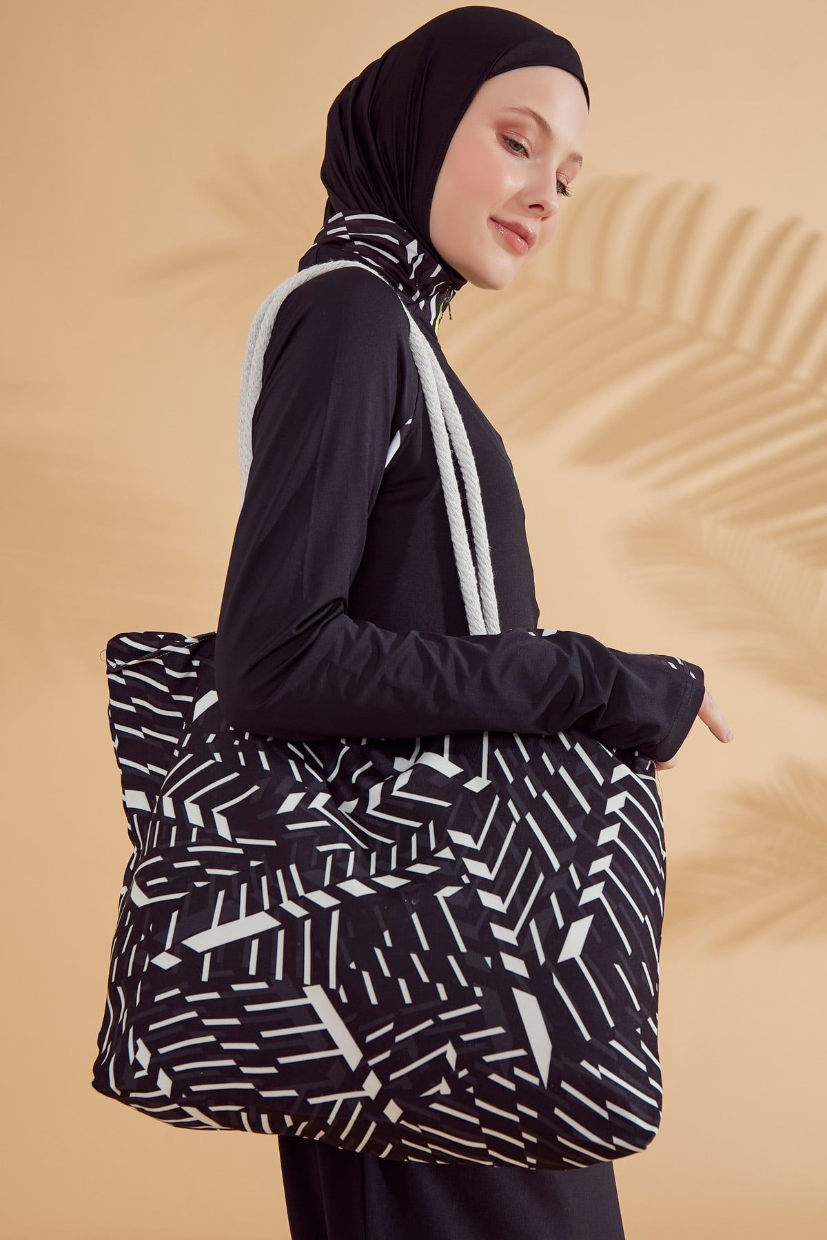 Black Beach Bag C2326