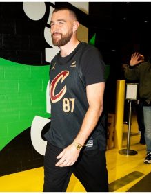 Travis Kelce Cleveland Cavaliers 87 Jersey