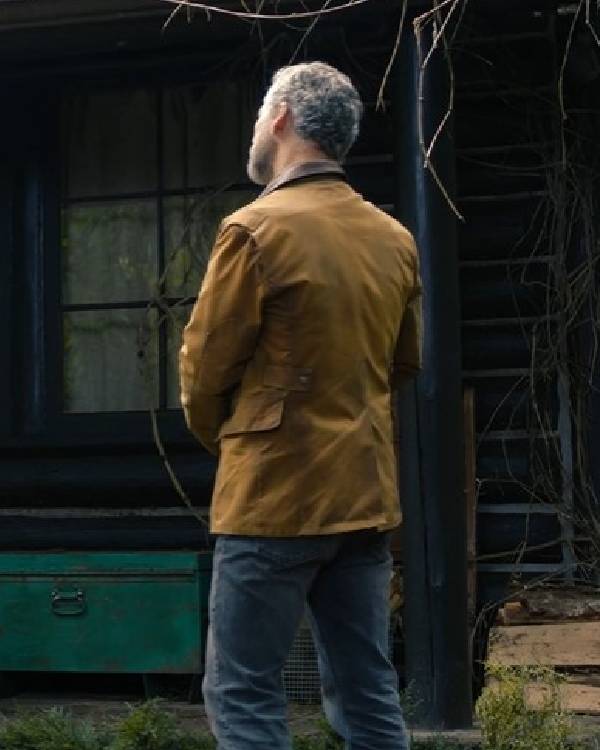 Untamed S01 Eric Bana Brown Coat