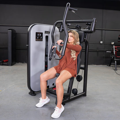 Vogue Chest Press by Muscle D Fitness – Iso-Lateral Convergent Machine