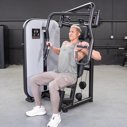 Vogue Chest Press by Muscle D Fitness – Iso-Lateral Convergent Machine