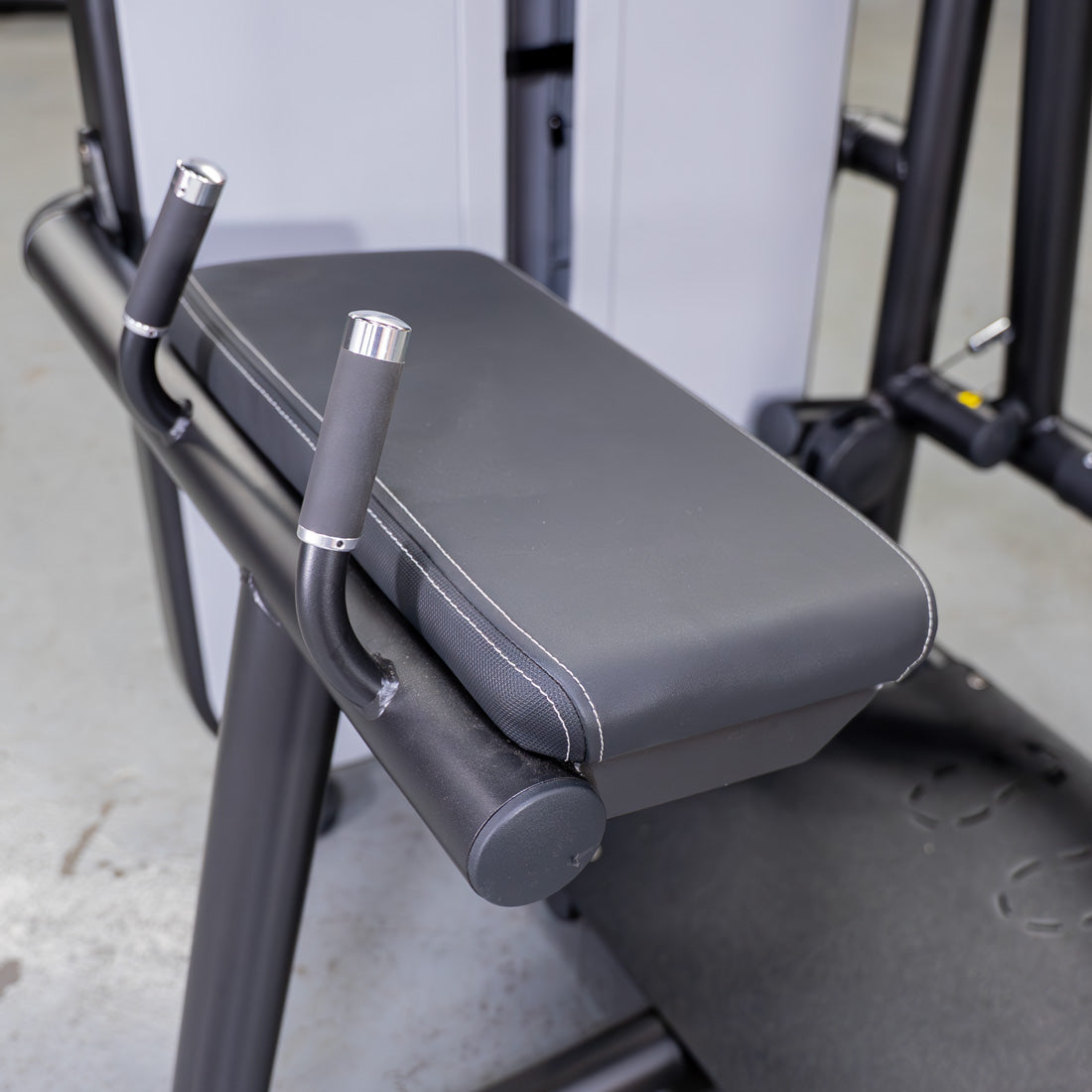 Vogue Glute Extension Machine | Muscle D Fitness Commercial Gym