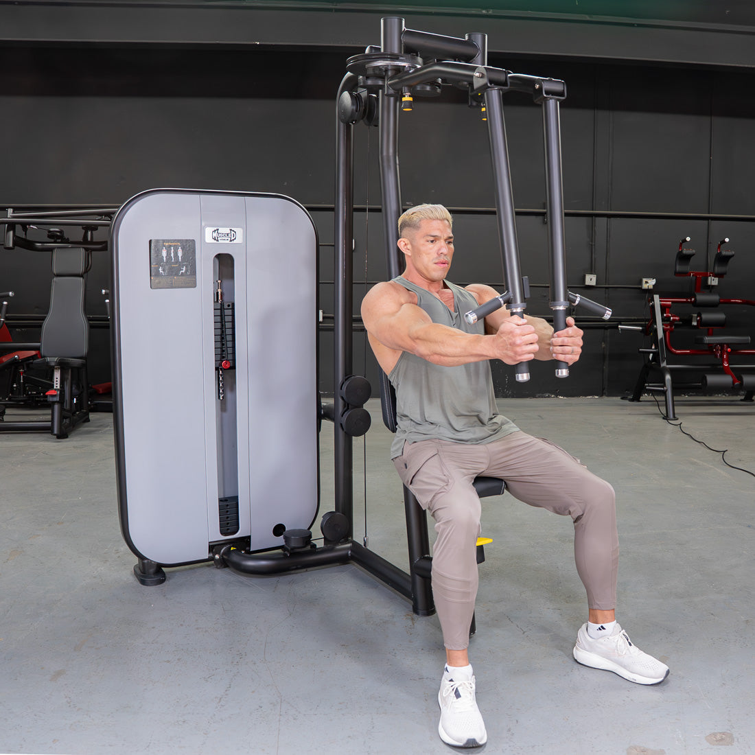 Vogue Pec Deck/Rear Delt - Muscle D Fitness - Adjustable Seat - Pin Selectorized - Chest Back Workout Combo