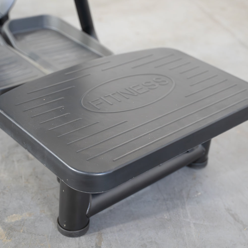 Vogue Standing Abductor | Glute / Outer Thigh | Muscle D Fitness