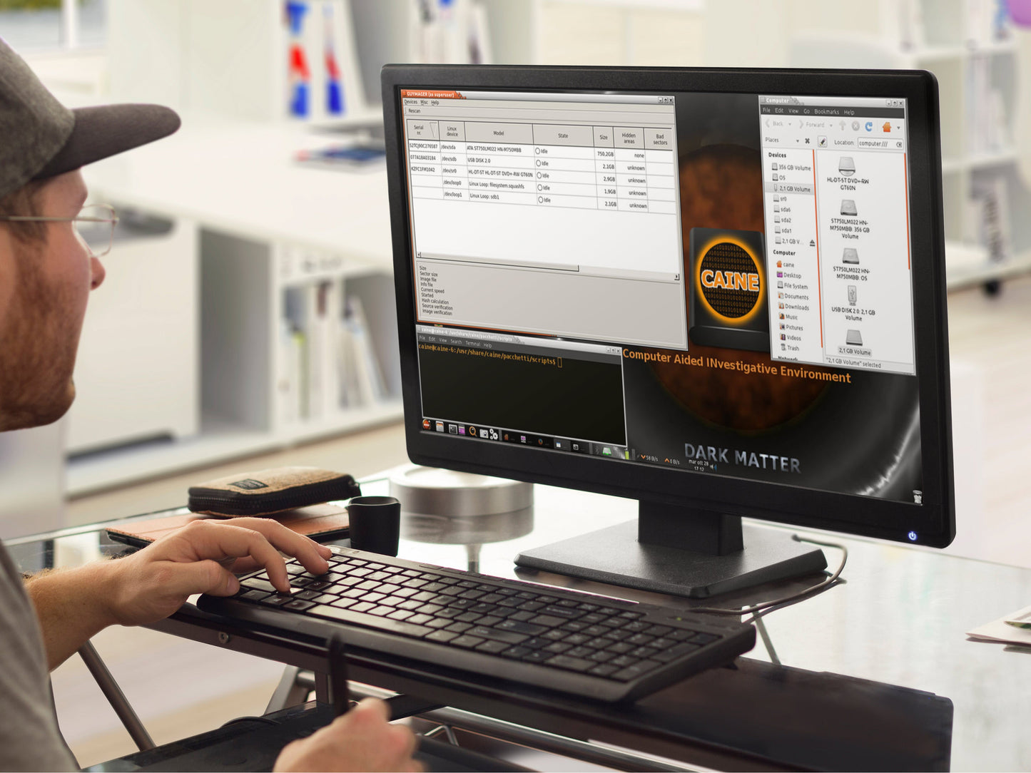 CAINE Computer Forensics Bootable USB [8GB] – Digital Investigation & Data Recovery Toolkit