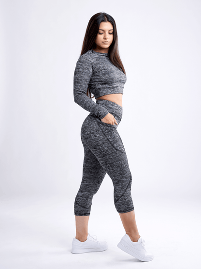 JupiterGear Mid-Rise Capri Fitness Leggings with Side Pockets