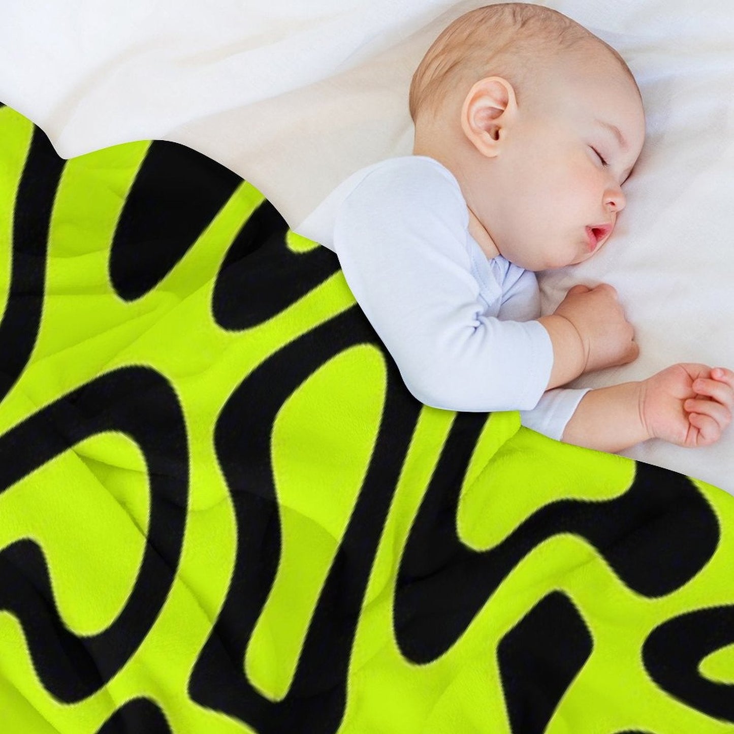 Lando Norris 2024 Helmet Pattern Black Throw Blanket