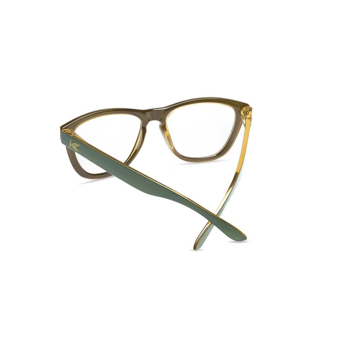 Coyote Calls Premiums Readers