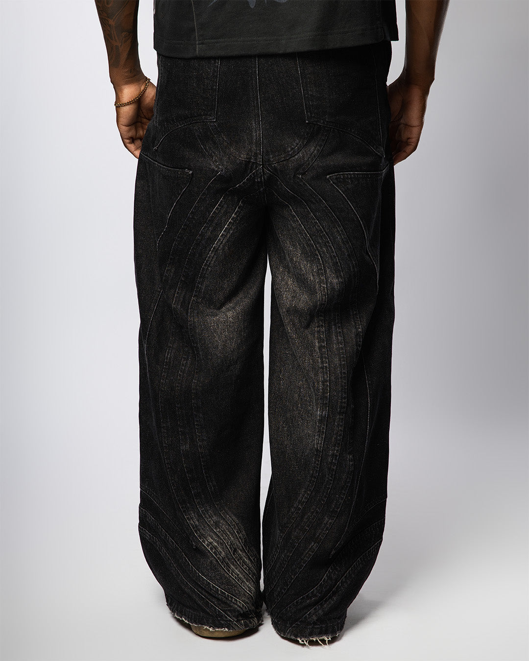 VZNARY "TWIST OF FATE" JEANS (BLACK)
