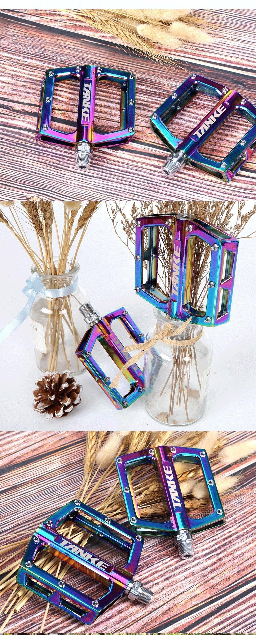 Bicycle pedals Ultralight Aluminum Alloy Colorful Hollow Anti-Skid Bearing Mountain Bike Foot pedal Pedals Aluminum Road Bike Pedals Sealed Bearing Bicycle Lightweight Platform Flat Pedals For Road Bikes