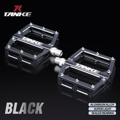 Bicycle pedals Ultralight Aluminum Alloy Colorful Hollow Anti-Skid Bearing Mountain Bike Foot pedal Pedals Aluminum Road Bike Pedals Sealed Bearing Bicycle Lightweight Platform Flat Pedals For Road Bikes