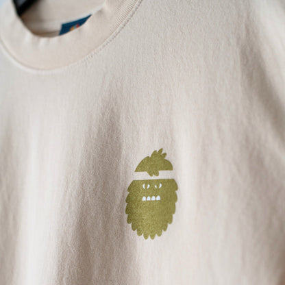 Bigfoot Met an Iguana