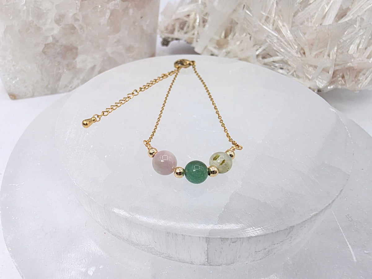 LEAD WITH LOVE - Kunzite, Green Aventurine, Prehnite Jewelry Set