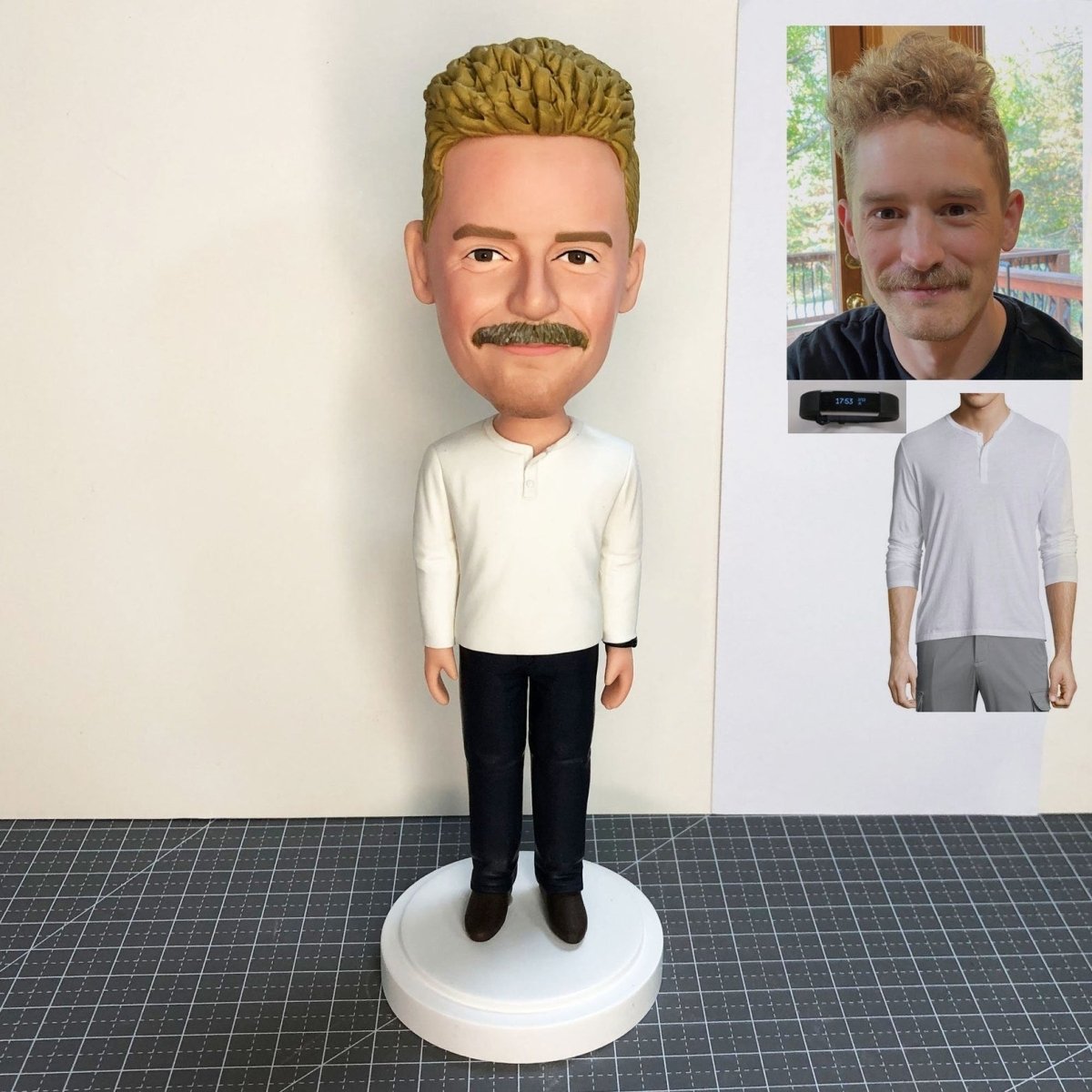 Custom bobbleheads for man