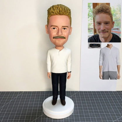Custom bobbleheads for man