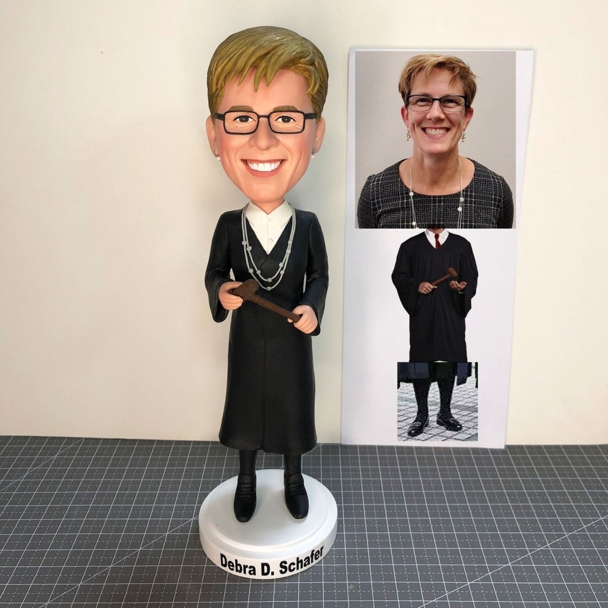 Custom Female Judge Bobblehead Figurine