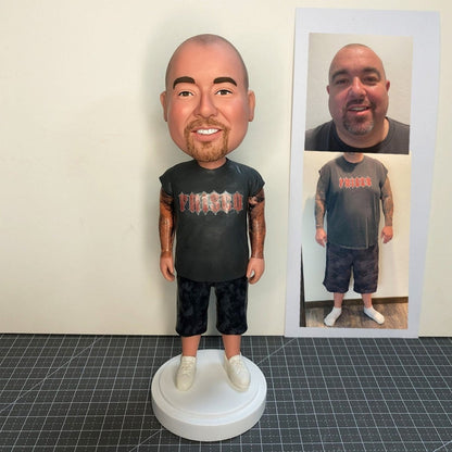 Custom Man Bobbleheads Wear a Casual T-shirt