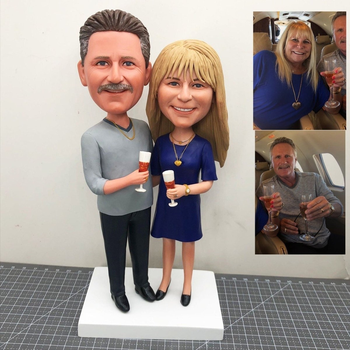 Custom Mom and Dad Bobbleheads For Parents