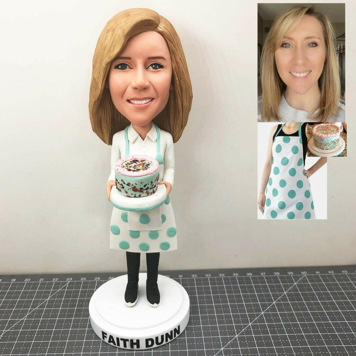 Custom Personalized Bobbleheads
