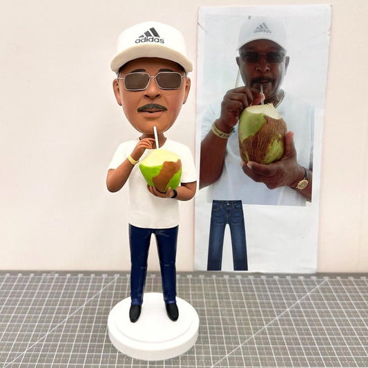Custom traveler bobblehead figurine