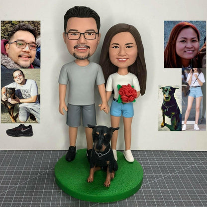 Custom Wedding Cake Toppers & Couple Bobbleheads