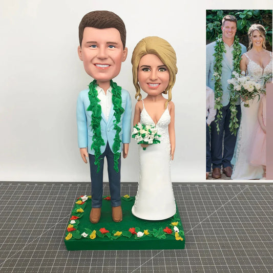 Custom Wedding Couple Bobbleheads