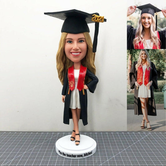 Customized Graduation Bobbleheads & PhD Figurines