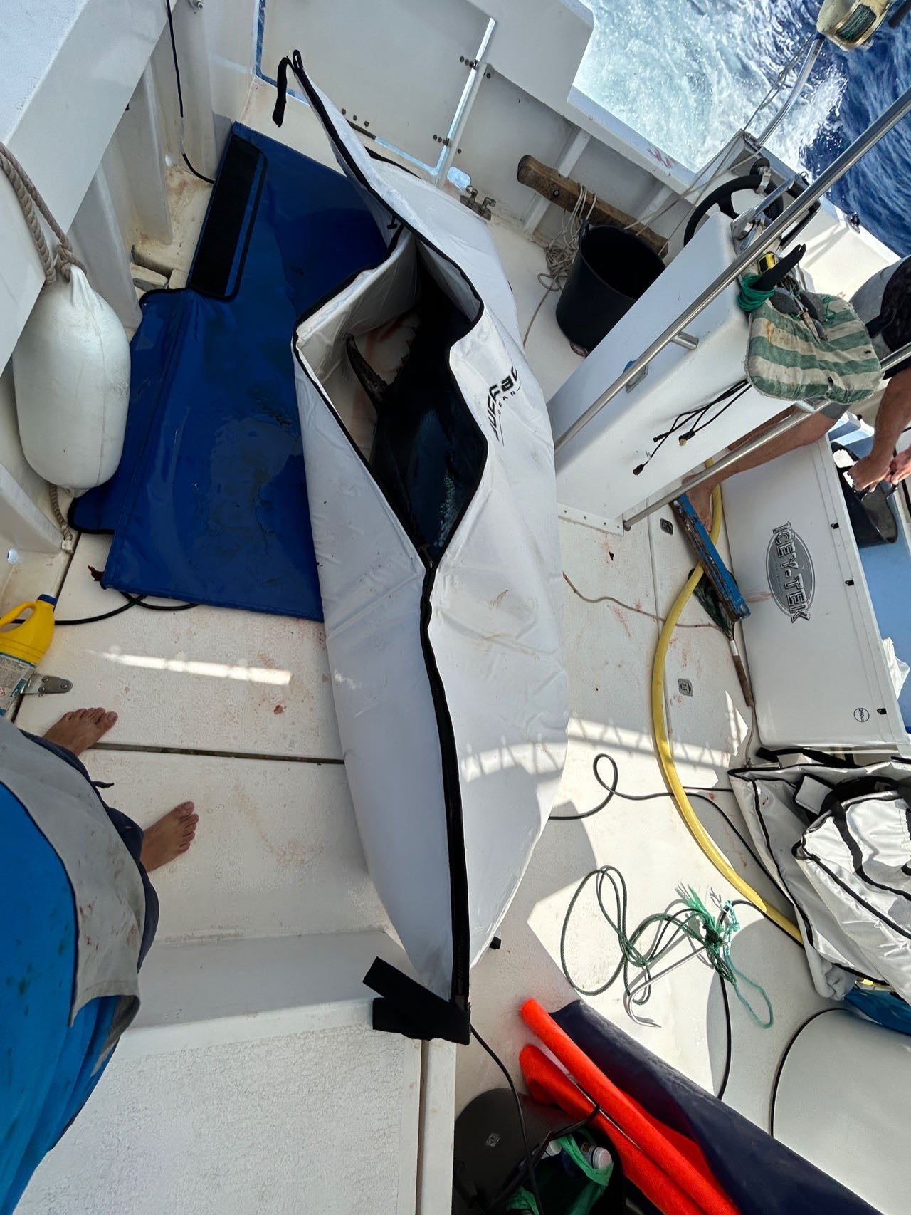 80x40'' Fish Cooler Bag With YKK Zipper