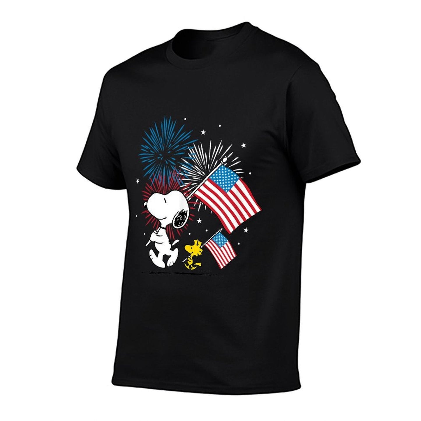 Peanuts - Snoopy & Woodstock Americans & Fireworks  Moisture-wicking T-Shirt