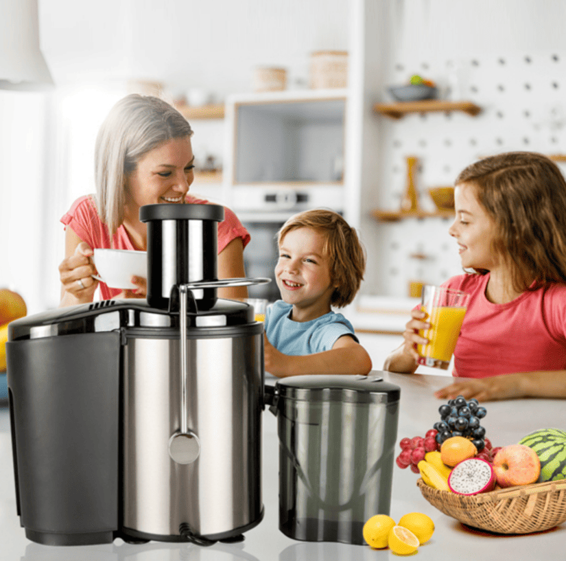 Modern 900W Kitchen Juicer - Compact and Efficient for Quick Fruit and Veg Juicing at Home
