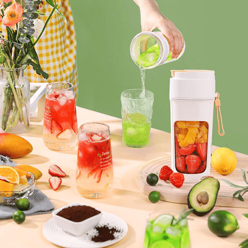 Lightweight Wireless Juicer Cup with 8 Blades - Portable USB Blender for Juicing on the Go