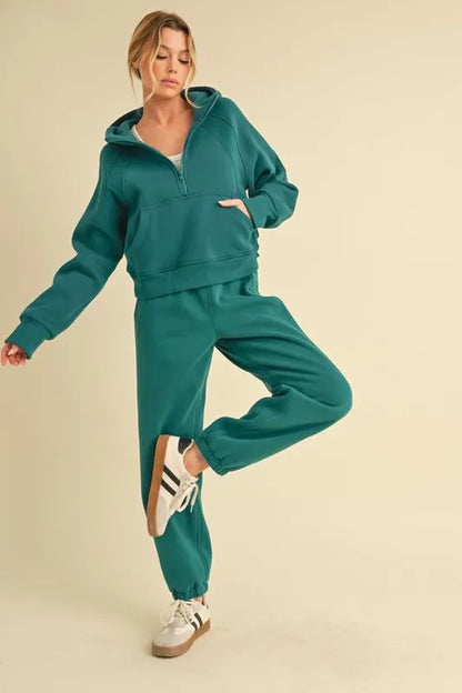 Aemi Co Drawstring Elastic Waist Joggers